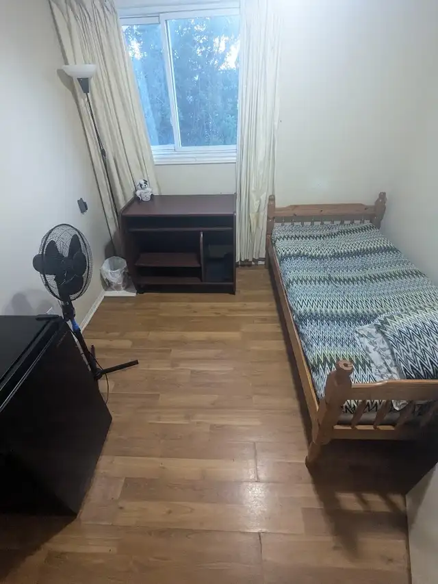 Walkley/Albion. Month to month, long or short term. ASAP in Short Term Rentals in Ottawa - Image 3