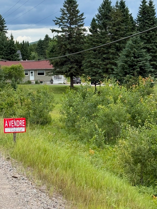 Terrain a vendre — photo 1