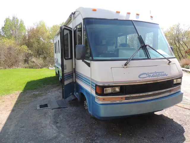Motorisé classe A 31 pieds 1993 9500$ neg. in RVs & Motorhomes in Trois-Rivières - Image 3