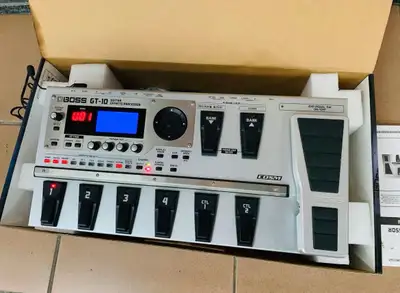 Boss GT-10 Guitar Multi-Effects Floor Processor Pedal Board, View more