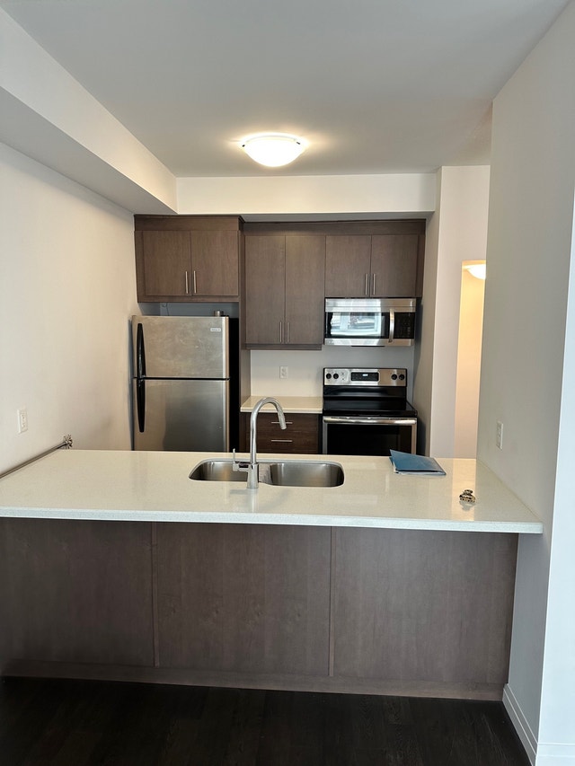 Townhouse in Ancaster for Rent Long Term Rentals Hamilton Kijiji