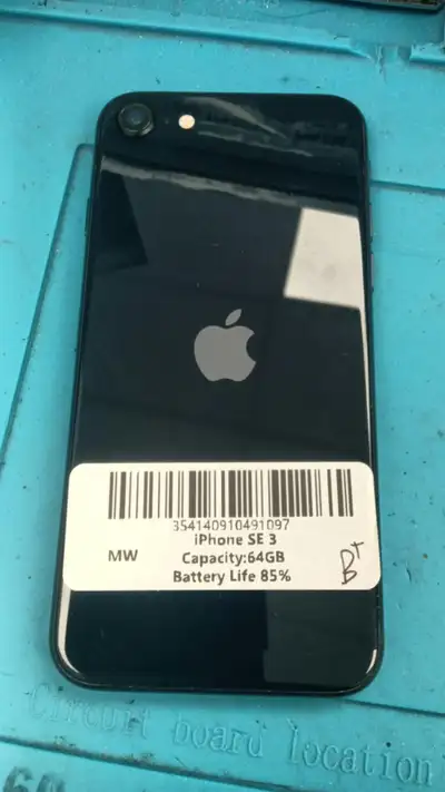 IPhone SE 3rd Generation (64GB) Black Color, View more