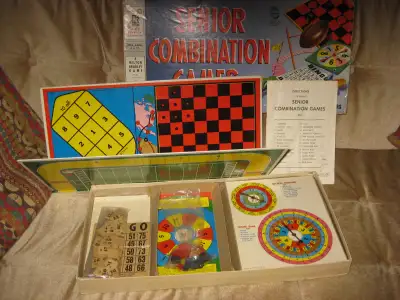 PLUSIEURS JEUX ANCIENS - BOÎTE DE 26 JEUX - HICKETY-PICKETY, View more