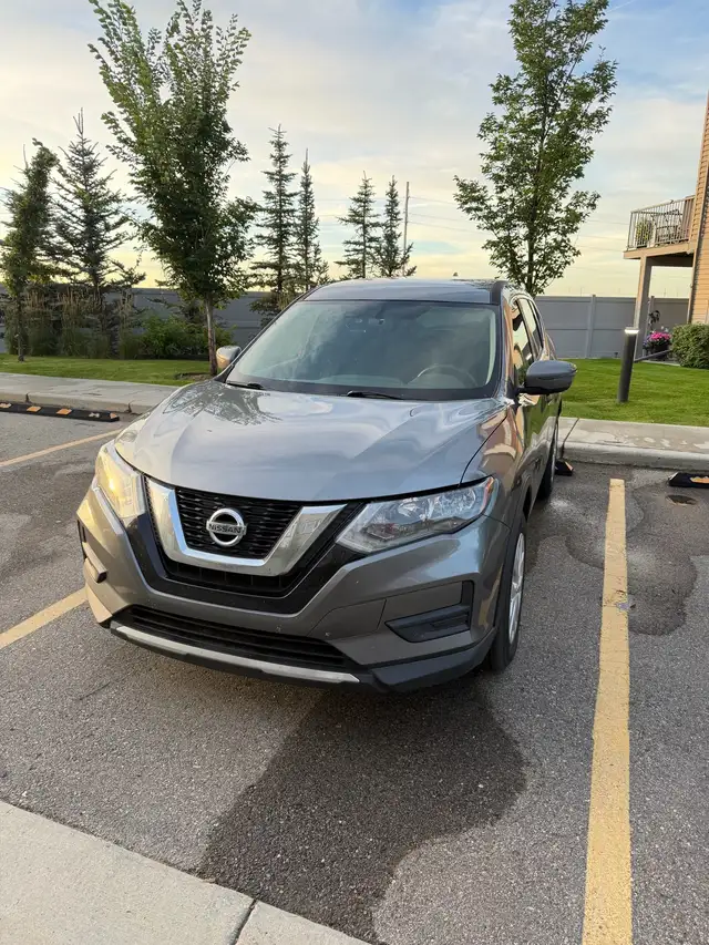 2017 Nissan Rogue S AWD $10,000 OBO