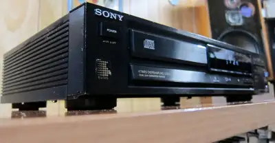 SONY CDP-370 JAPAN SINGLE DISC CD PLAYER GREAT SWEET SOUND!, View more