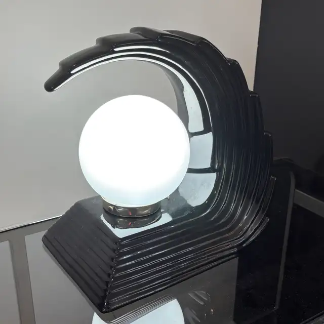 Vintage Art Deco Style Table Lamp in Indoor Lighting & Fans in Hamilton - Image 5