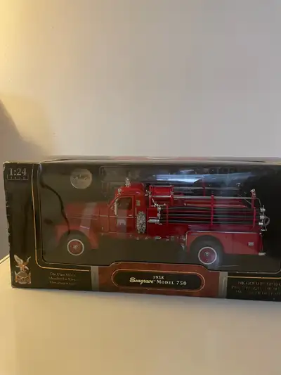 3 VOITURES DE COLLECTION DIECAST EN EXCELLENTE CONDITION 1:24 1958 SEAGRAVE MODÈLE 750 1:18 ROLLS RO...