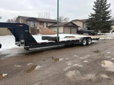 30’ 2007 LOAD MAX TRAILER TRAILER in great shape. Fresh paint and lighting. Trailer went through Reg...