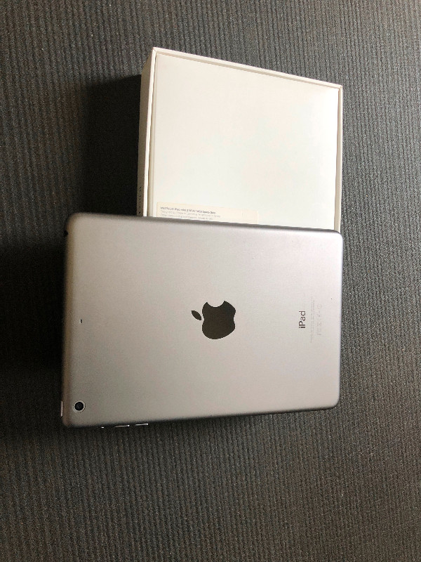iPad mini 2 Wi-Fi 16 GB Silver and Space Gray Model A1489 in iPads & Tablets in Mississauga / Peel Region - Image 4
