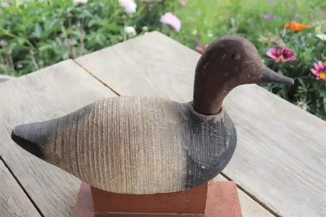 Old Wooden Decoy On Stand in Arts & Collectibles in London - Image 3