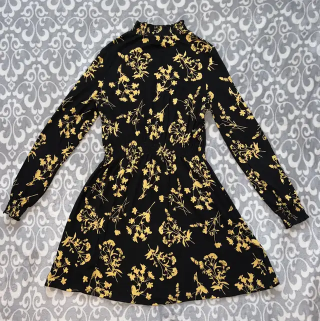 Streetwear Society Women’s Black Dress with Yellow Flowers in Women's - Dresses & Skirts in Oshawa / Durham Region - Image 5