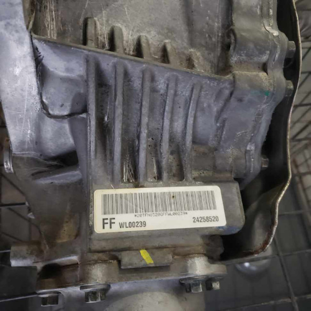 TRANSFER CASE CHEV-GM in Transmission & Drivetrain in Cambridge - Image 3