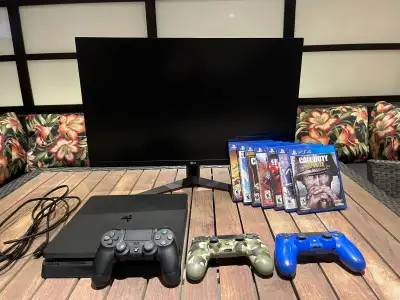 Everything is included in the picture Don’t text me in your not serious about it Had the ps4 for 4 y...