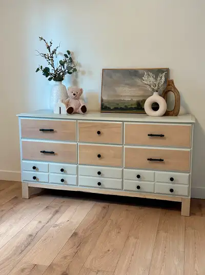 Commode en bois revalorisée, View more