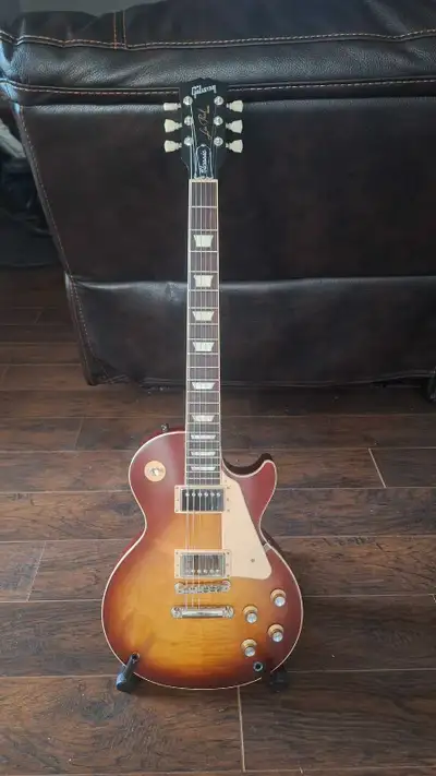 Gibson Les Paul Classic, View more