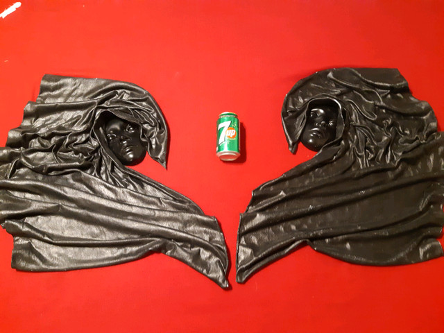 2 Moulages d'aspect cuir noir , visage d'ange dans Art et objets de collection  à Ville de Montréal