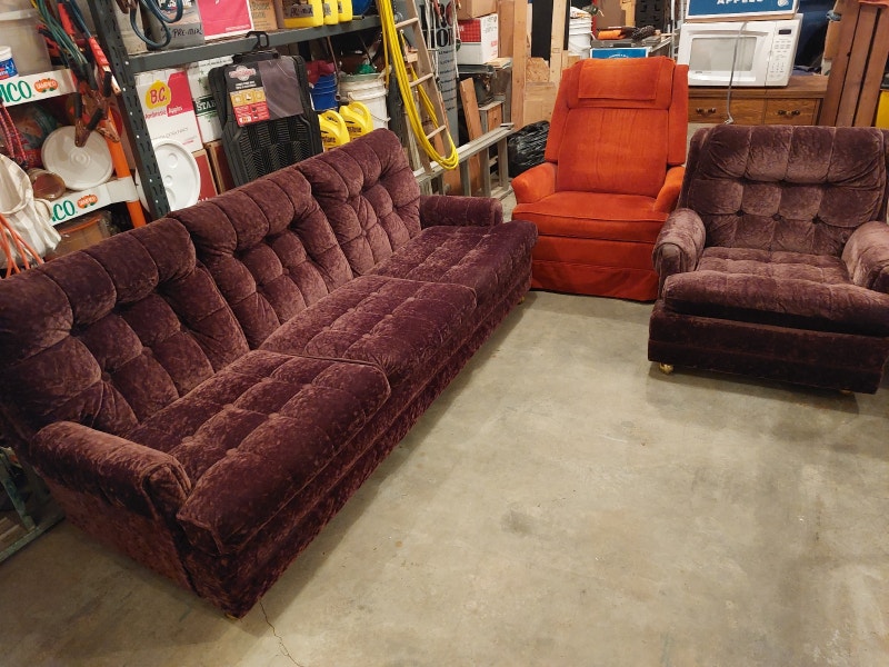 Couch,chair, recliner Free Stuff Saskatoon Kijiji