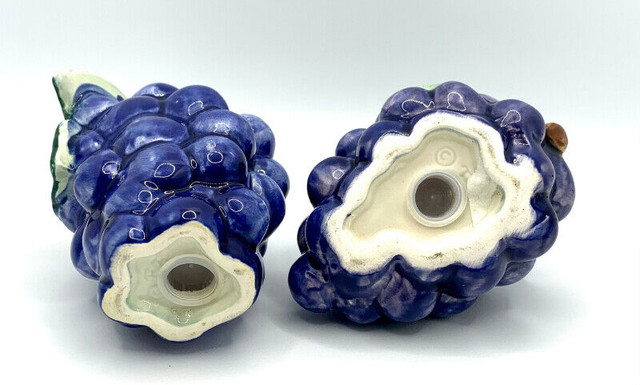 Fitz and Floyd "Grapes" Salt & Pepper Shakers – Mint Condition in Arts & Collectibles in Corner Brook - Image 2