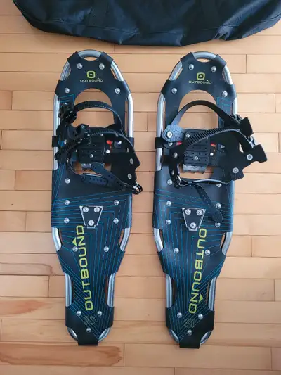 Like NEW Snow Shoes 80 cm / 30 inches. With Carry Case., View more