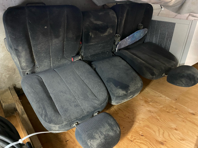 Dodge ram bench seat in Cars & Trucks in Guelph