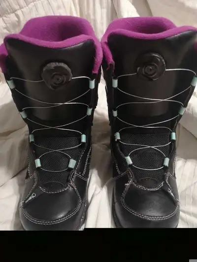 K2 BOA WOMENS SIZE 5 SNOWBOARD BOOTS BLACK/PURPLE, View more