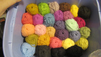 Classic Worsted - Universal Yarn