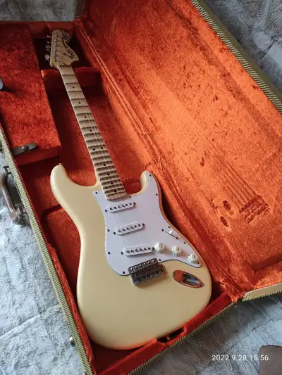 2007 Fender Yngwie Malmsteen Stratocaster for sale or trade, View more