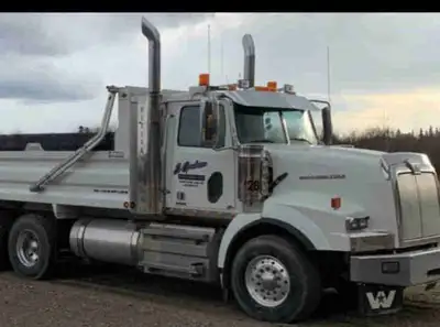 2019 western star 4900 sb tandem Cummins x15 performance series 145,000 kms 5525 hours 18 speed Eato...