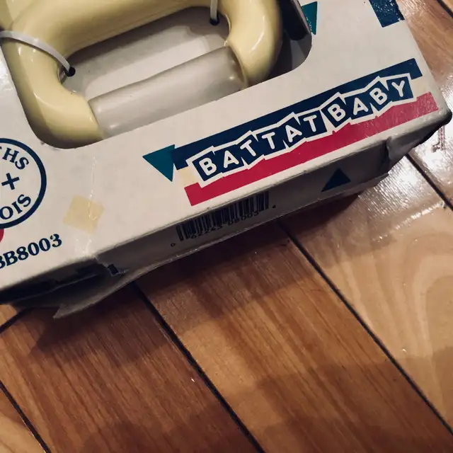 *RARE* *new* Vintage in-box Battat Baby Teether in Toys in City of Montréal - Image 4