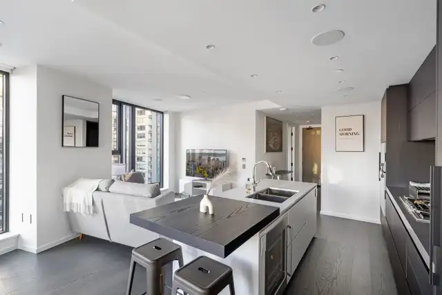 2B2B Waterfront Condo at False Creek / Olympic Village in Long Term Rentals in Vancouver - Image 6
