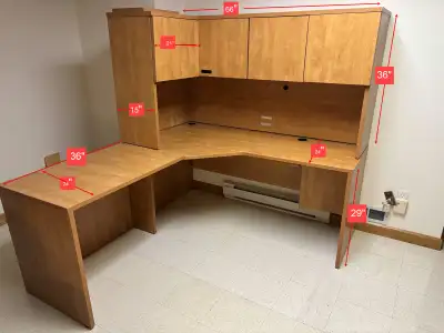 Bureau de travail en L avec armoires suspendues/L shape office d, View more