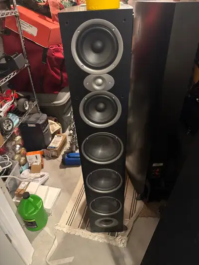 2 Polk Audio RTi A9 Speaker, View more