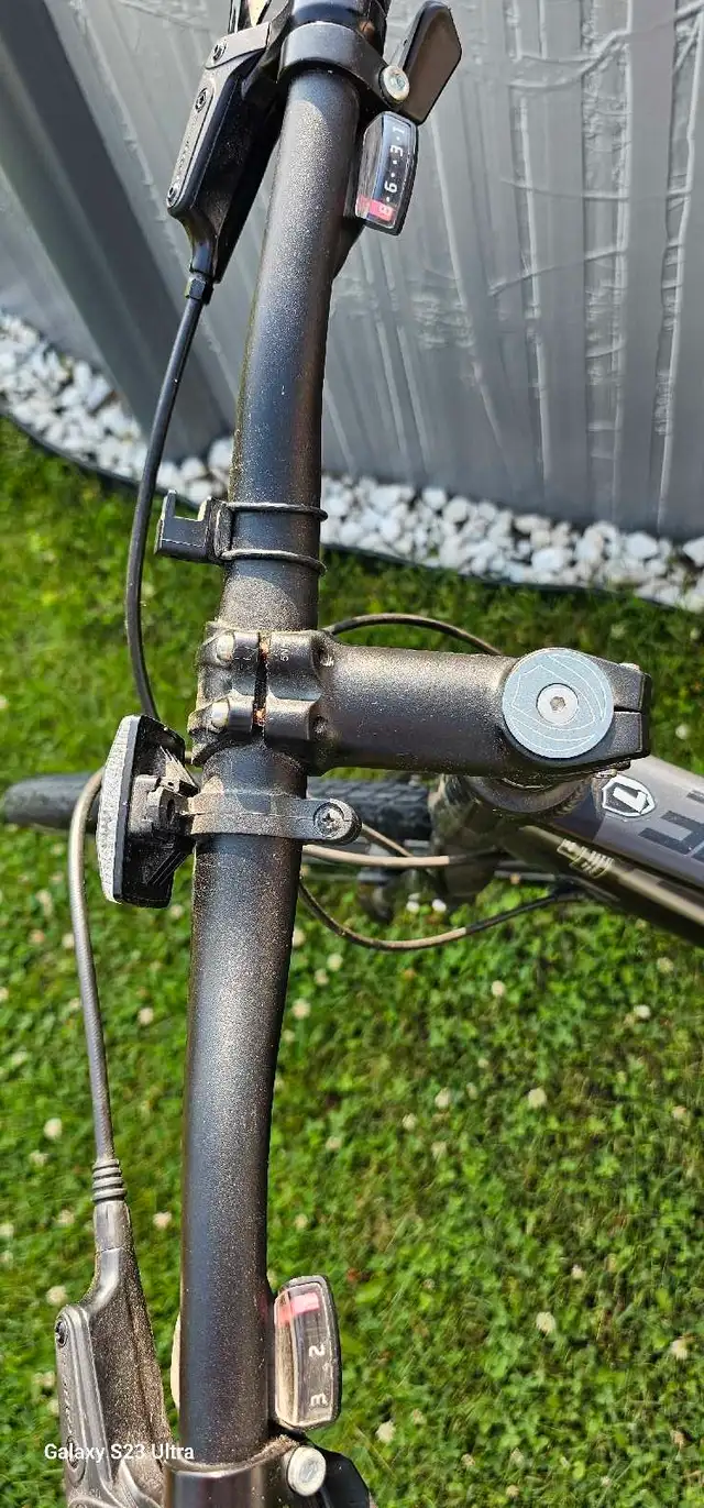 velo indie 3 black L in Cruiser, Commuter & Hybrid in Laval / North Shore - Image 9