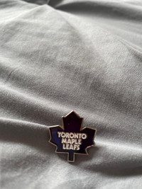 Vintage Toronto maple leafs pin