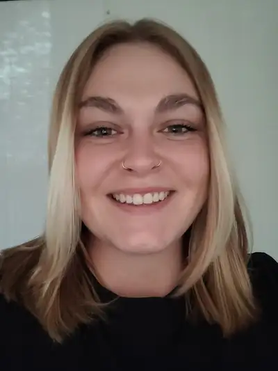 I am a university student working towards my Bachelor of Social Work looking for cash jobs in the Ot...