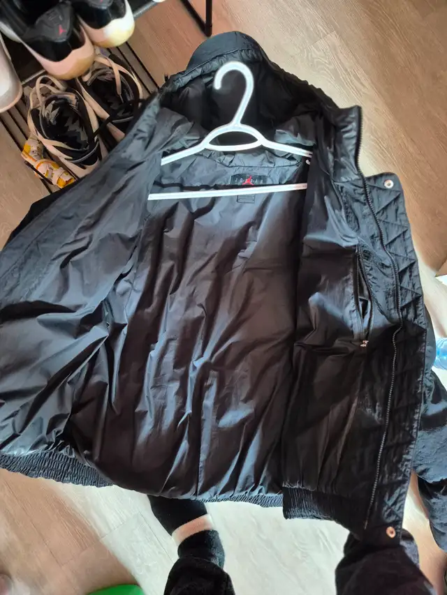 Nike PSG Jordan pairs winter coat size s loose fit in Men's in Charlottetown - Image 11
