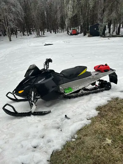 Sleds in great shape, runs good, has brand new track and studs, comes with ggb can, jaws can and sto...