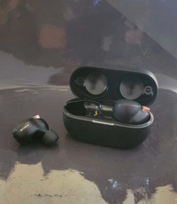 *price reduced* Sony noise canceling ear buds