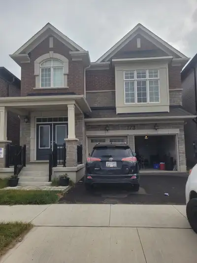 1 BEDRROM FOR RENT IN A SHARED HOUSE $700/MONTH
