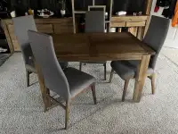 Dinning table with 4 chairs + bench 