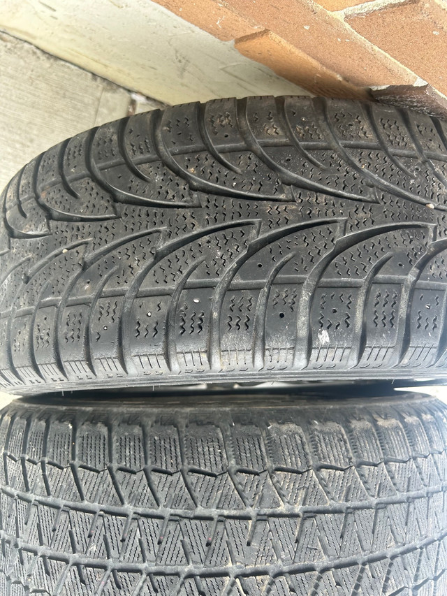 215 55 17 Bridgestone Blizzak in Tires & Rims in Edmonton - Image 4