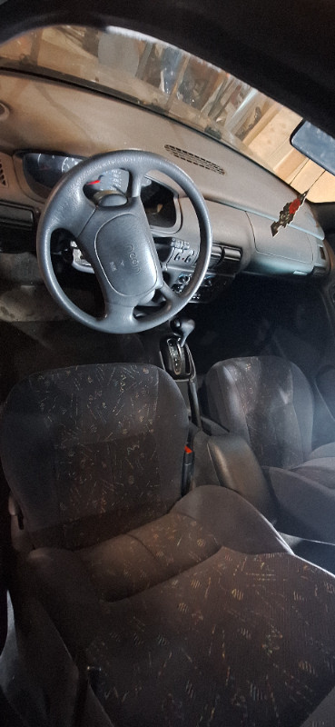 1999 dodge neon for sale in Cars & Trucks in Muskoka - Image 4