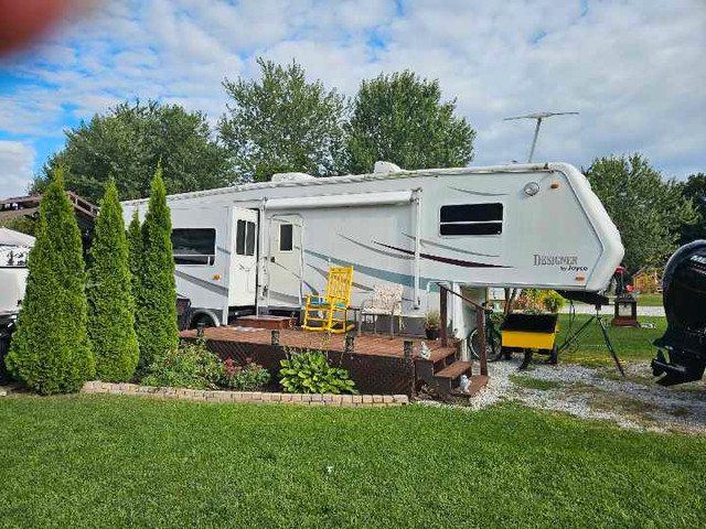 Mitchel's Bay Seasonal Camper in Travel Trailers & Campers in Chatham-Kent