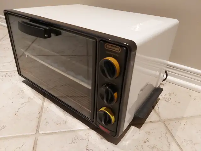 Four/Toaster - DELONGHI