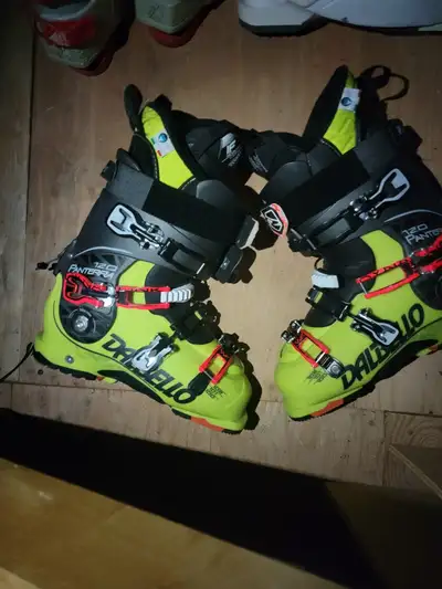 Mens Downhill Ski Boots, View more