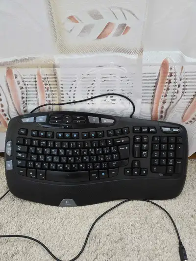 Logitech English / Russian Ergonomic Keyboard 