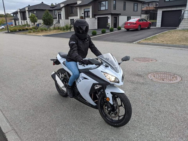Motocyclette dans Motos sport  à Rimouski / Bas-St-Laurent - Image 4