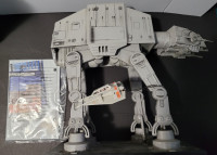 Star Wars Miniatures Colossal Pack AT-AT Imperial Walker