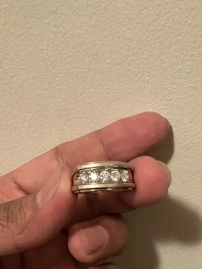 Diamond ring size 8, I bought to people’s jewelry at polo park