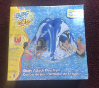 INFLATABLE PLAY GYM - Shark Attack